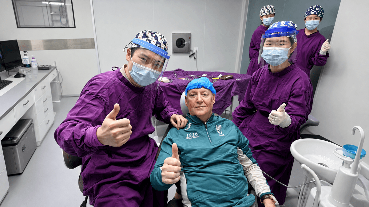 Same Day Dental Implants vs Traditional Implants: Which Should You Choose?