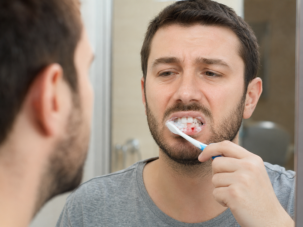 bleeding gums when cleaning teeth